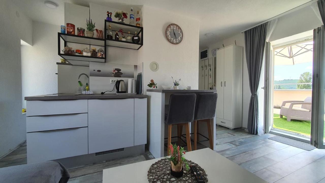 Apartman Kovacic - Knin Dış mekan fotoğraf